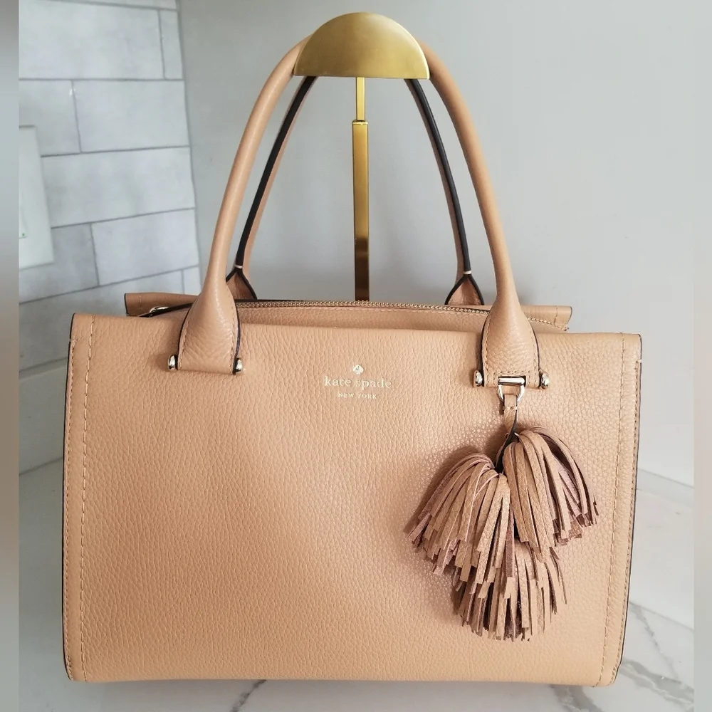 SOLD! NWT KATE SPADE ♠️ MARYAM PALMER DRIVER PEBBLED LEATHER Tiramisu/Tan - Picture 2 of 16